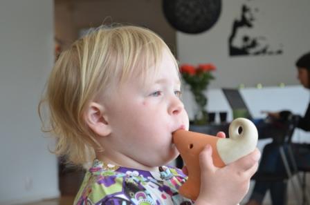 Tjocka kinder får man när man blåser i lergöken