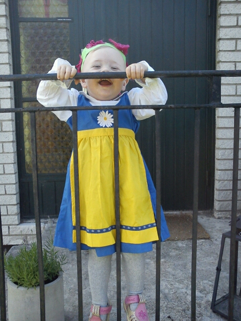 Lillprinsessan ..önskar Glad Midsommar!